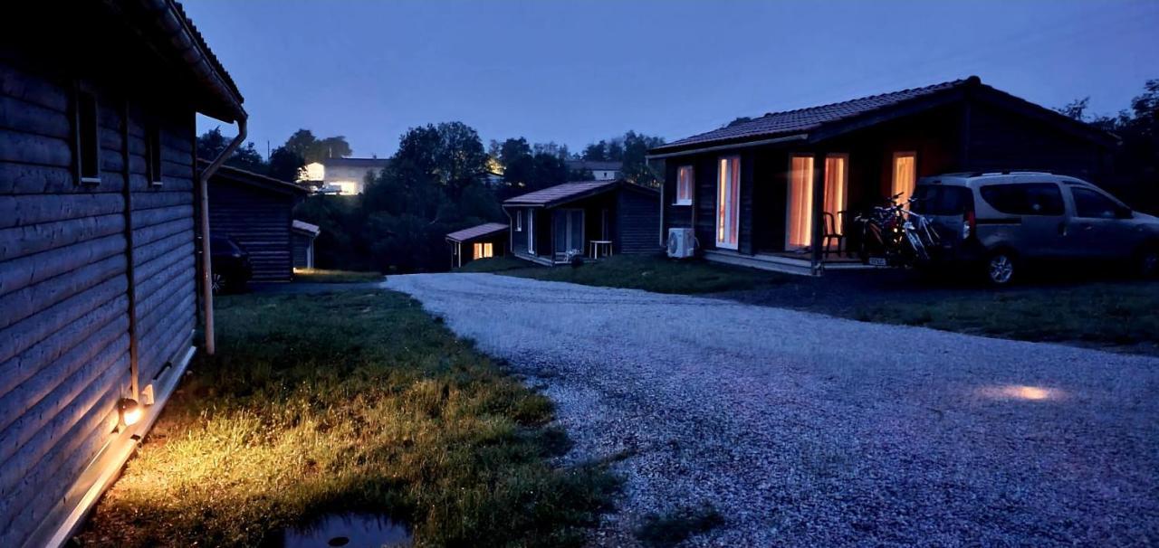 Les Chalets D Hermine Montredon-Labessonnié Buitenkant foto